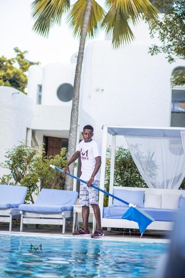 Milamax Beach Vllla Villa Diani Beach Bagian luar foto